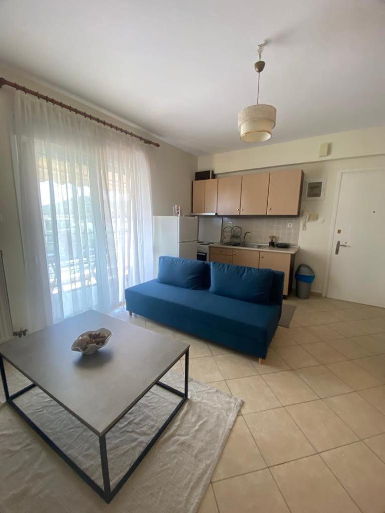 Theros Kalamitsa Apartment